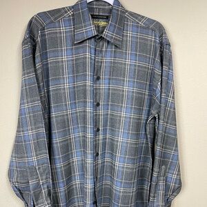 Jack Lipson long sleeve blue gray plaid button up shirt woven in Spain, sz M EUC